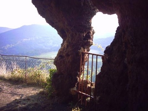 Les grottes de Chateauneuf